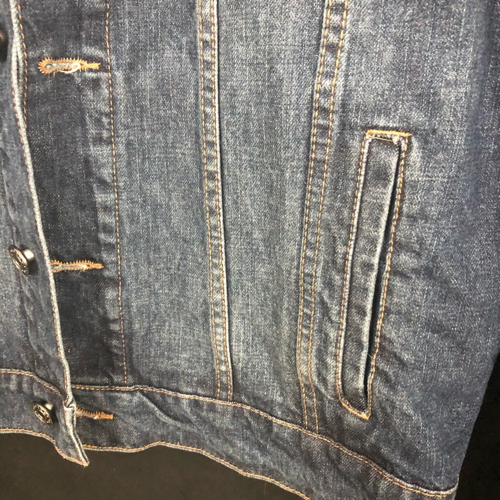 Refuge | Boyfriend Denim Jean Jacket-New - Picture 4 of 8